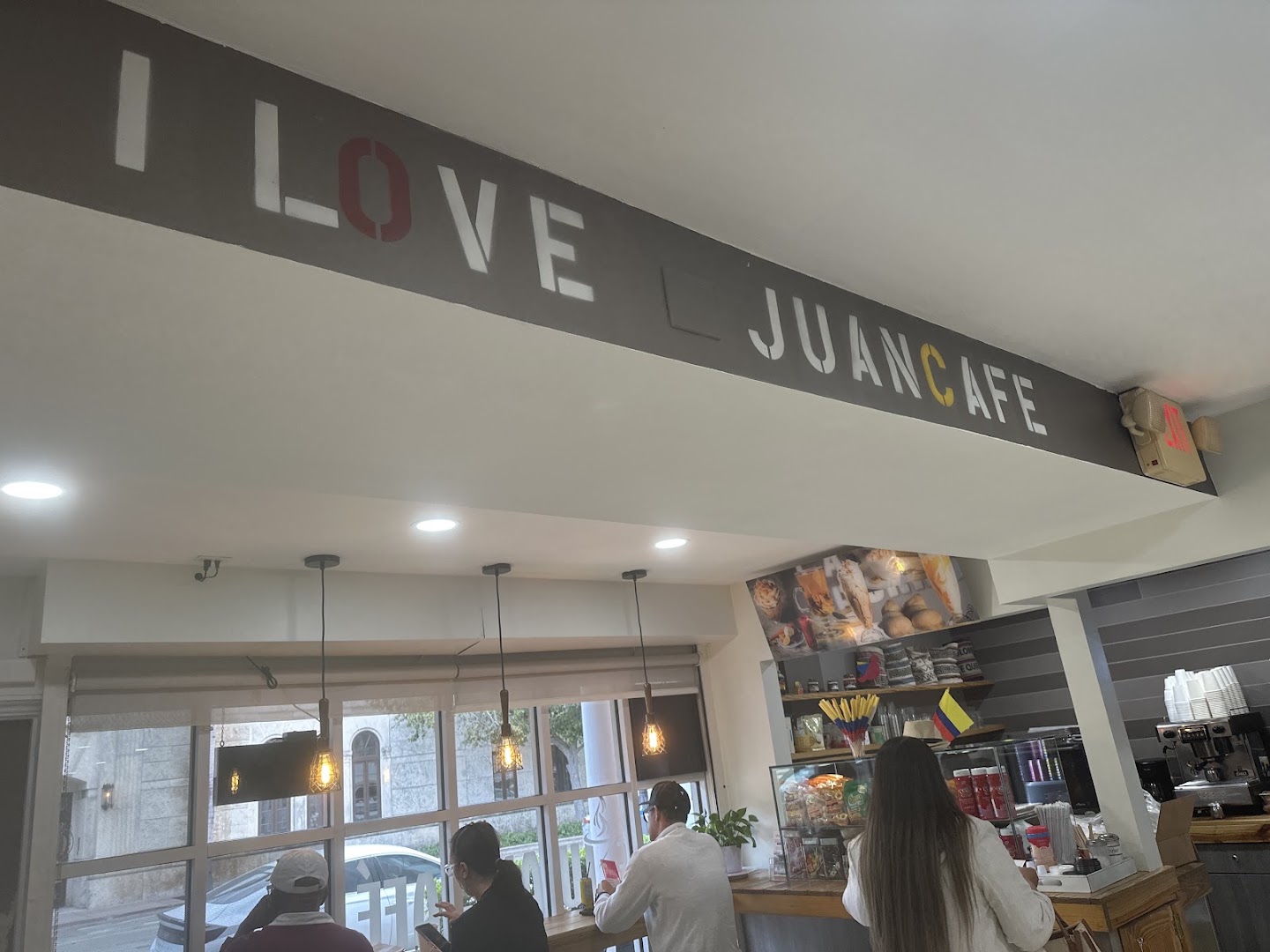 JuanCafe &mdash; the room