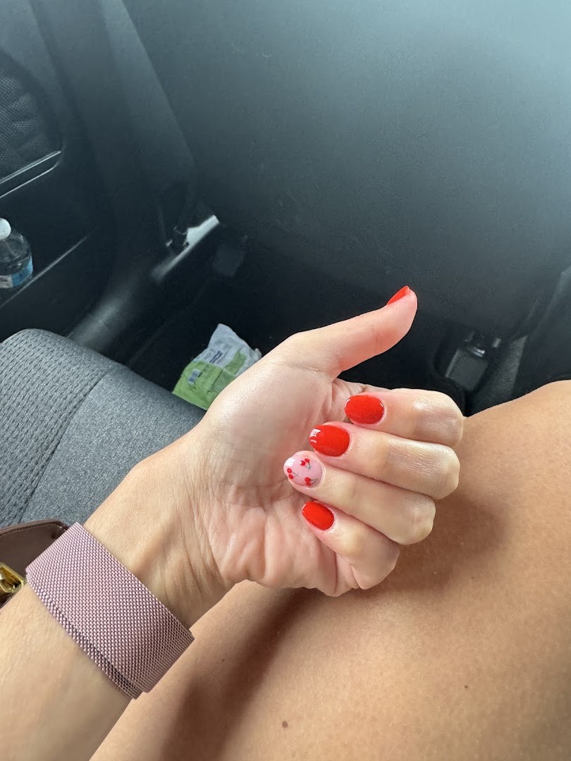 Lucky Nails