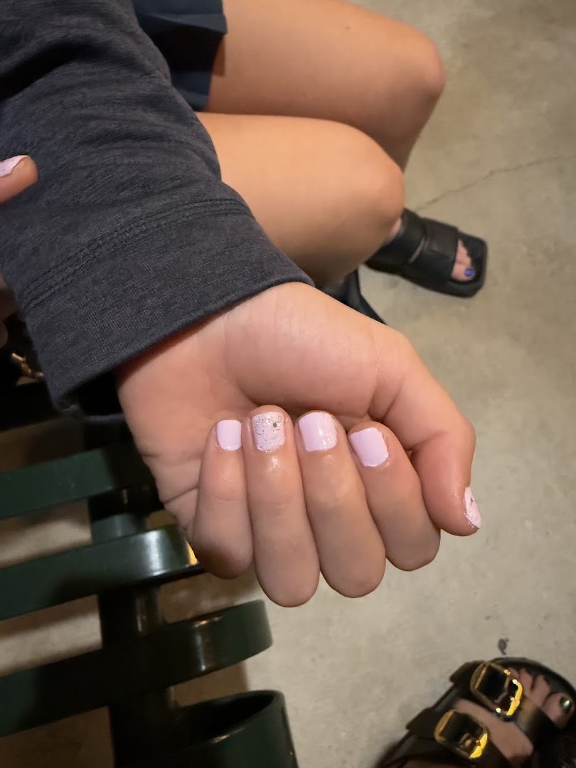 Lucky Nails
