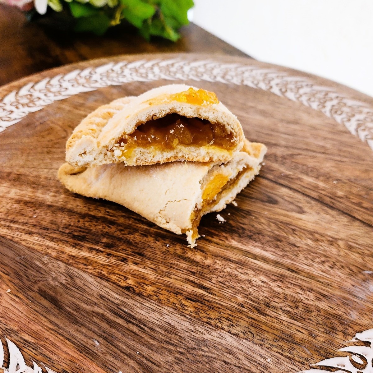 Empanadas de Piña / Pineapple Empanadas