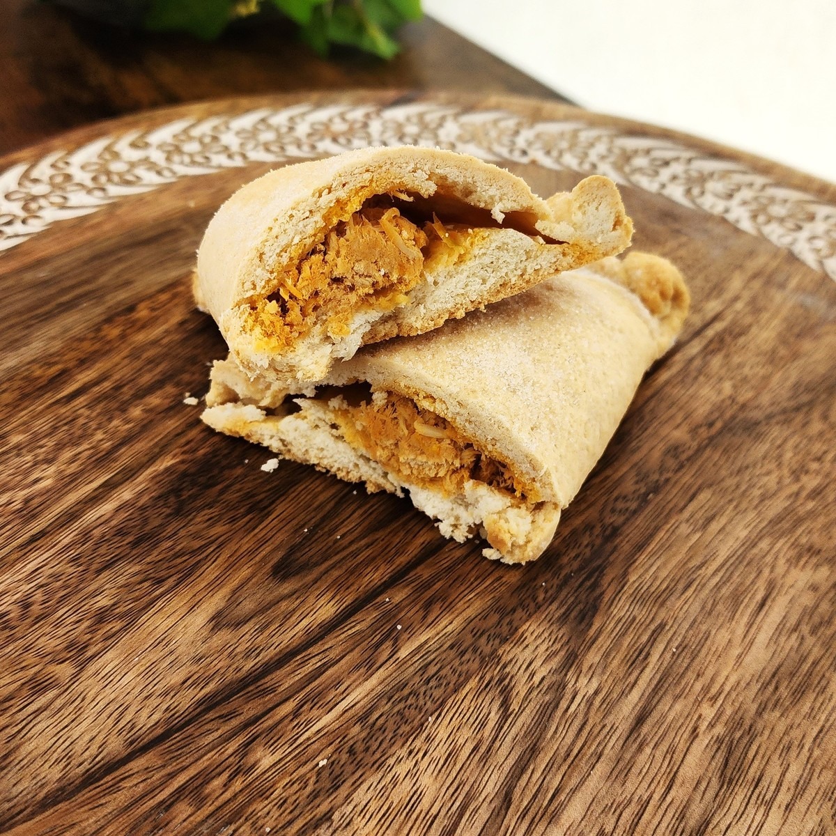 Empanadas de Pollo/ Chicken Empanadas