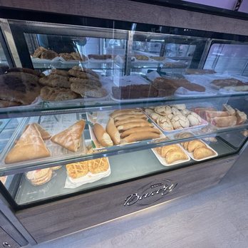 Telva Sweet Bakery &mdash; the room